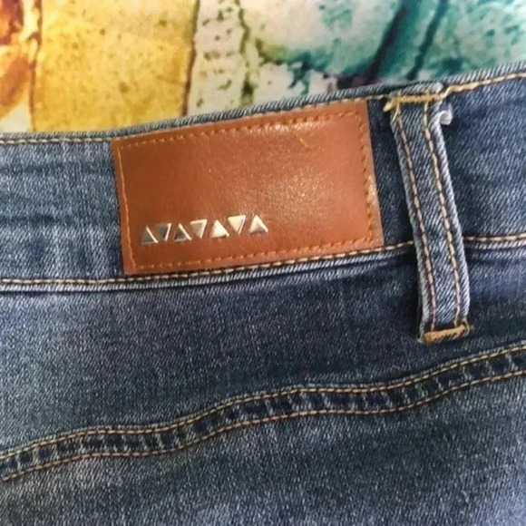 Dollhouse plus size 20 jean‎ shorts style DYLAN distressed cut - Picture 6 of 10